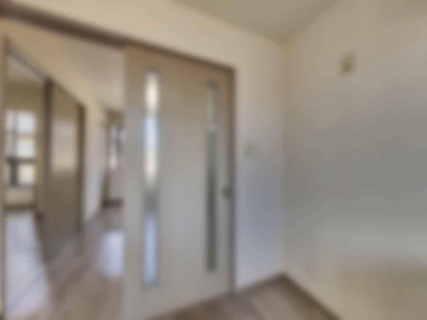 loading blurry tour image