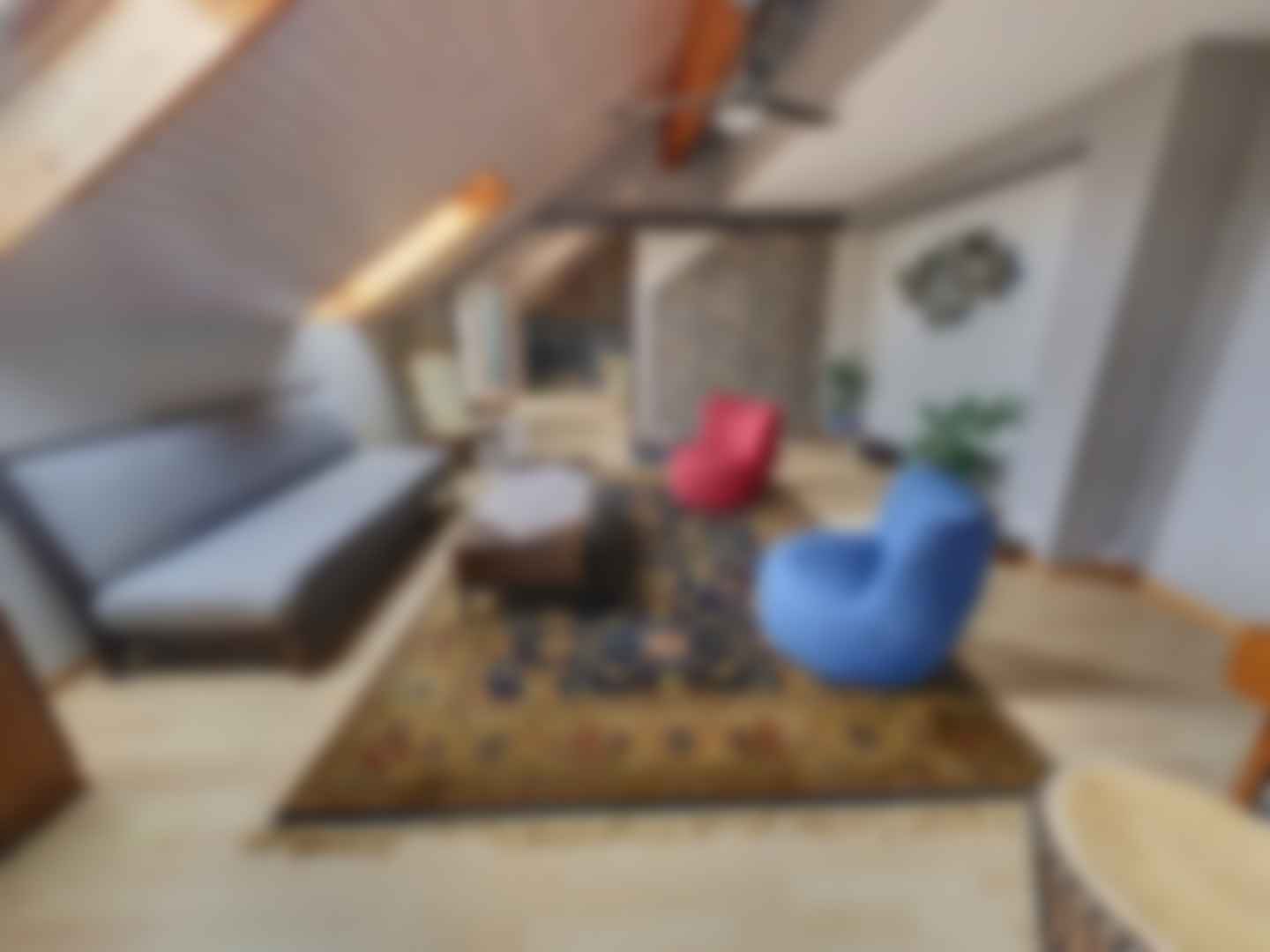 loading blurry tour image