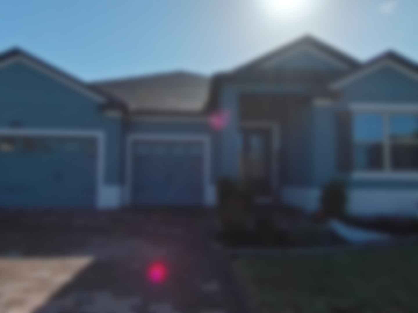 loading blurry tour image