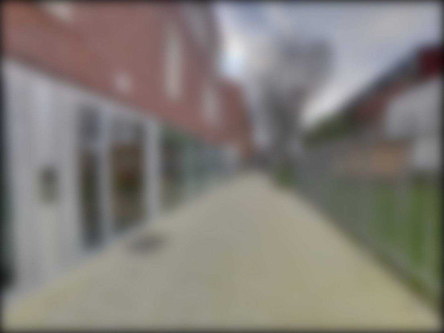 loading blurry tour image