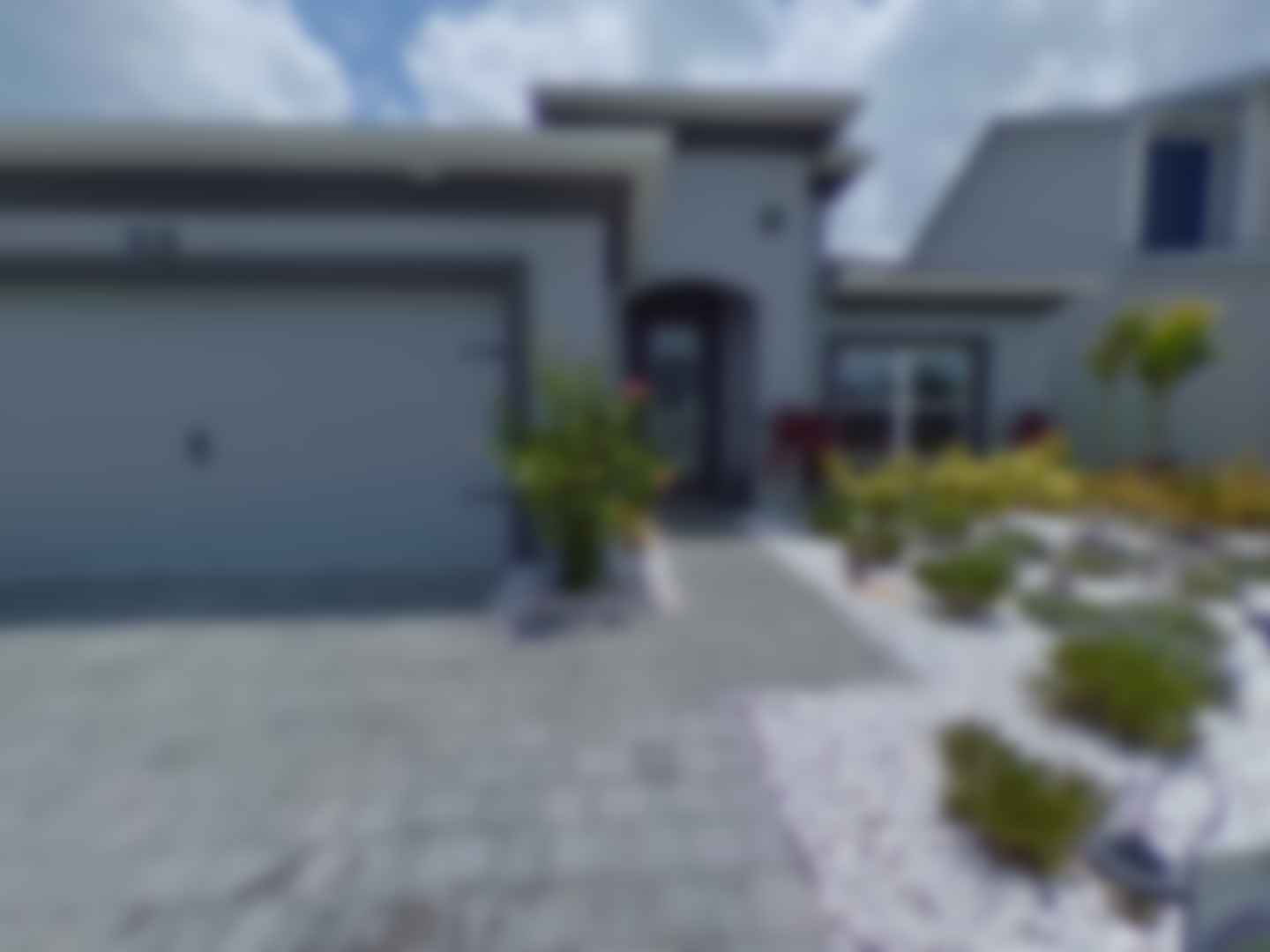 loading blurry tour image