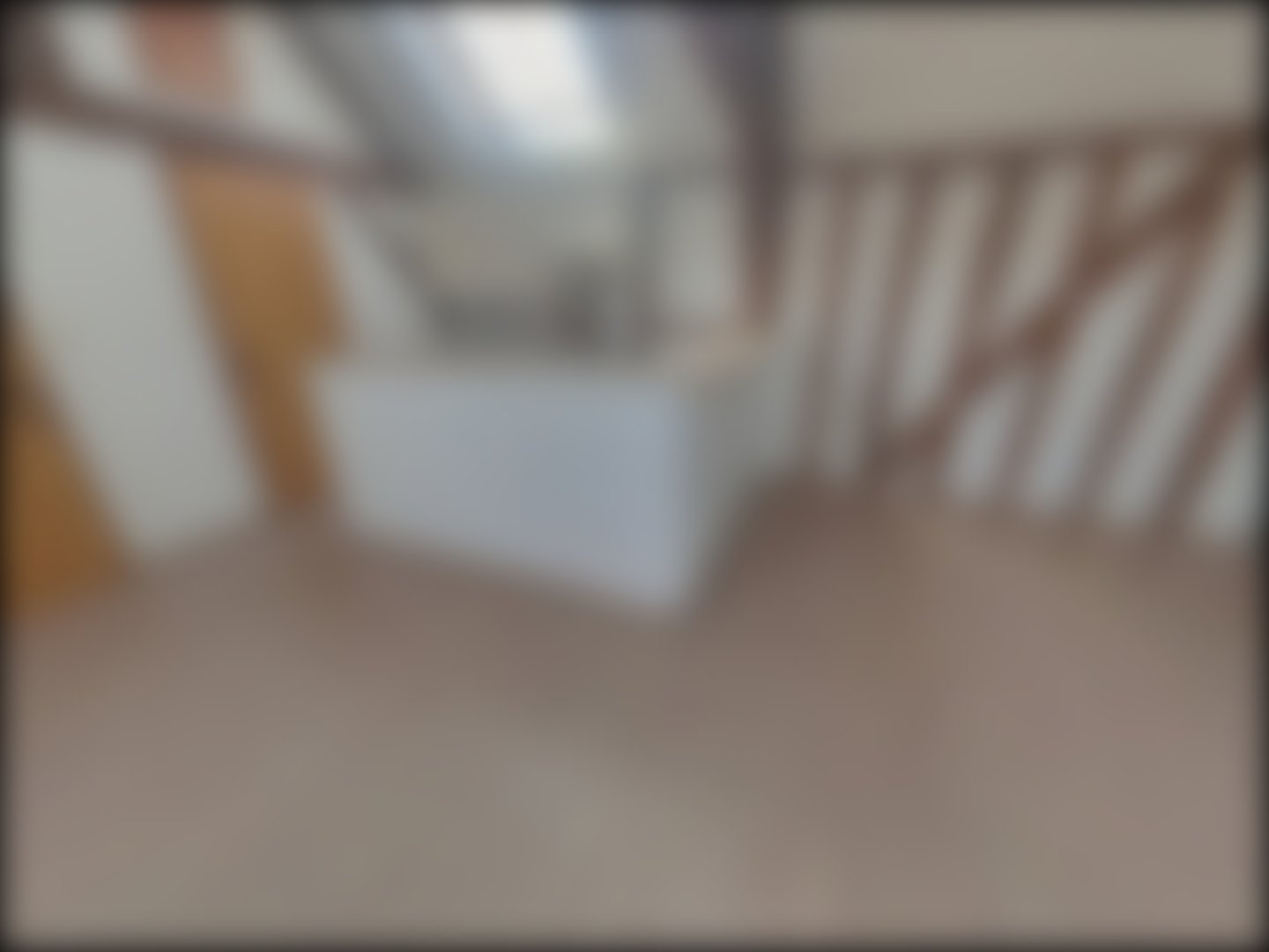 loading blurry tour image