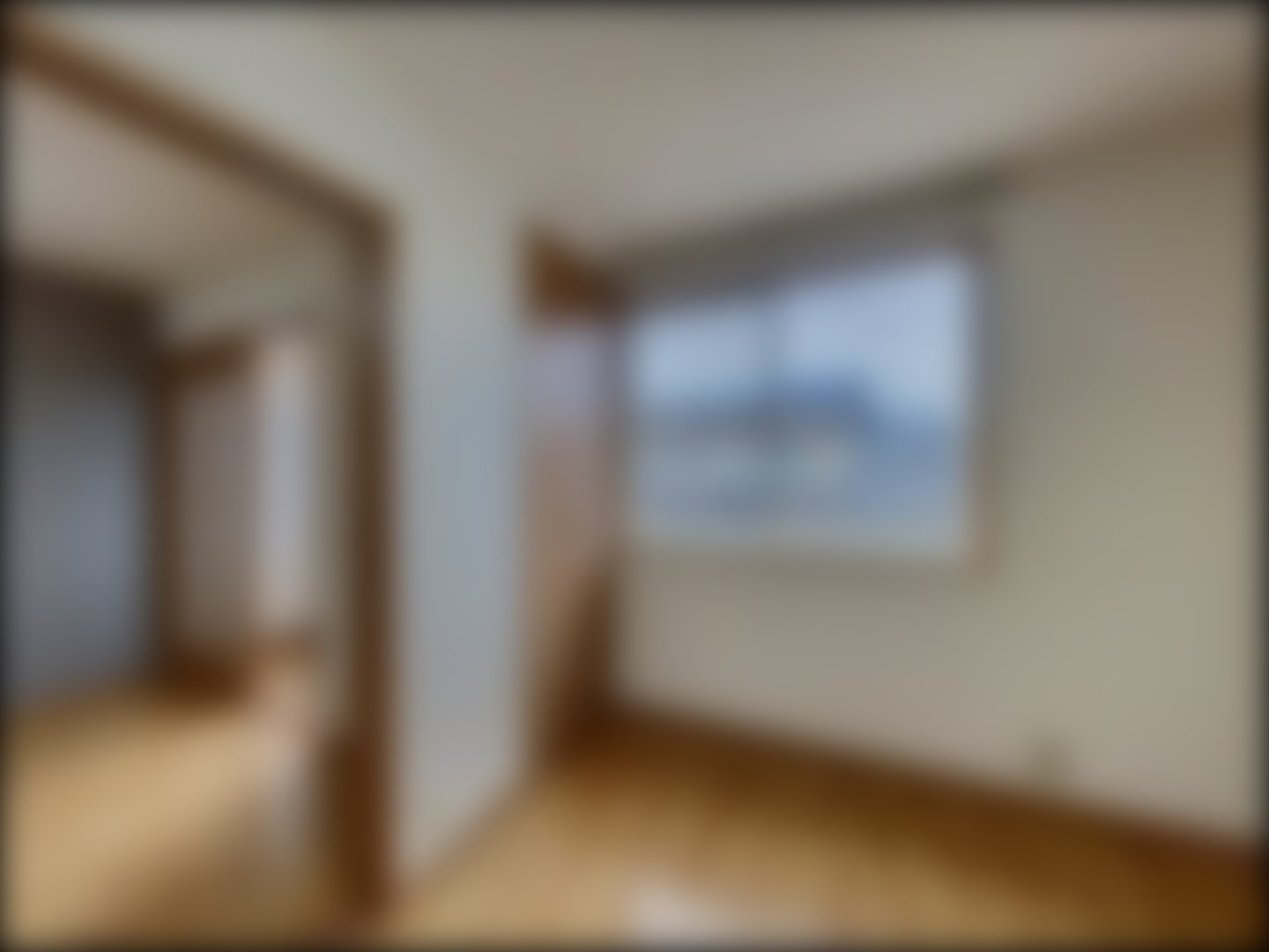 loading blurry tour image