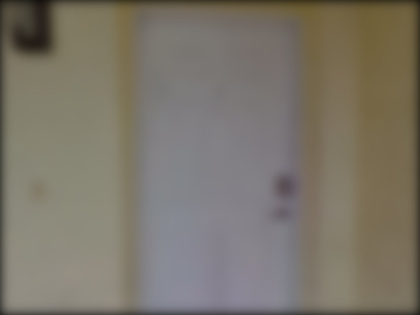 loading blurry tour image