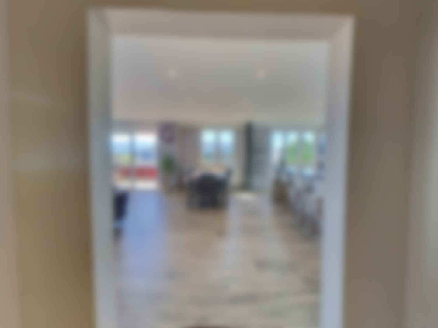 loading blurry tour image