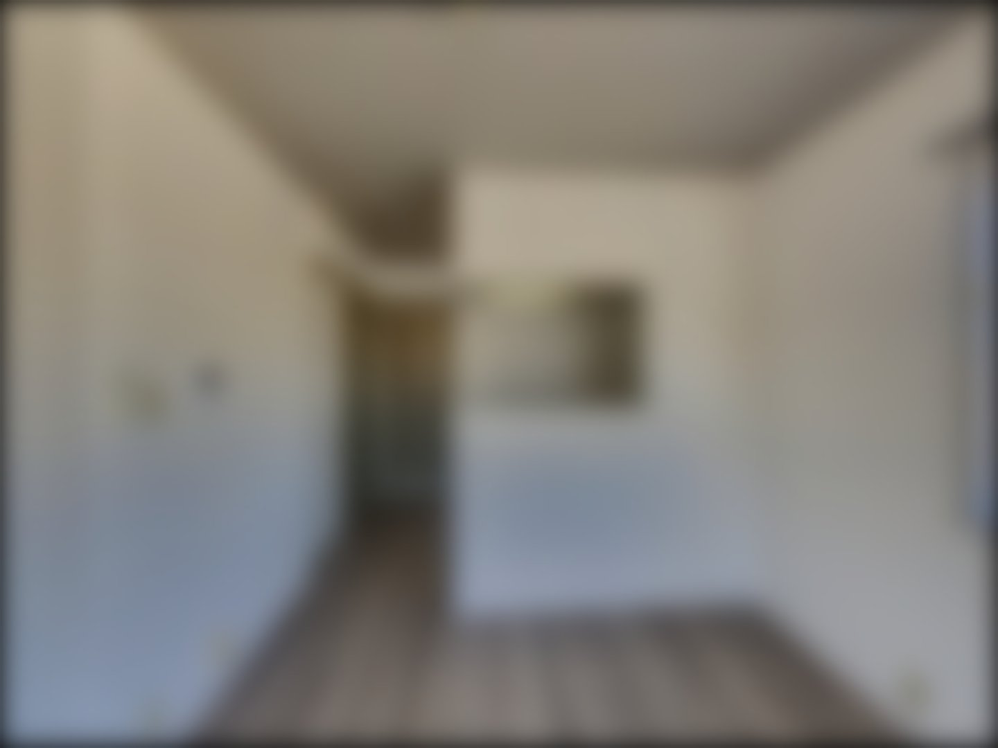 loading blurry tour image