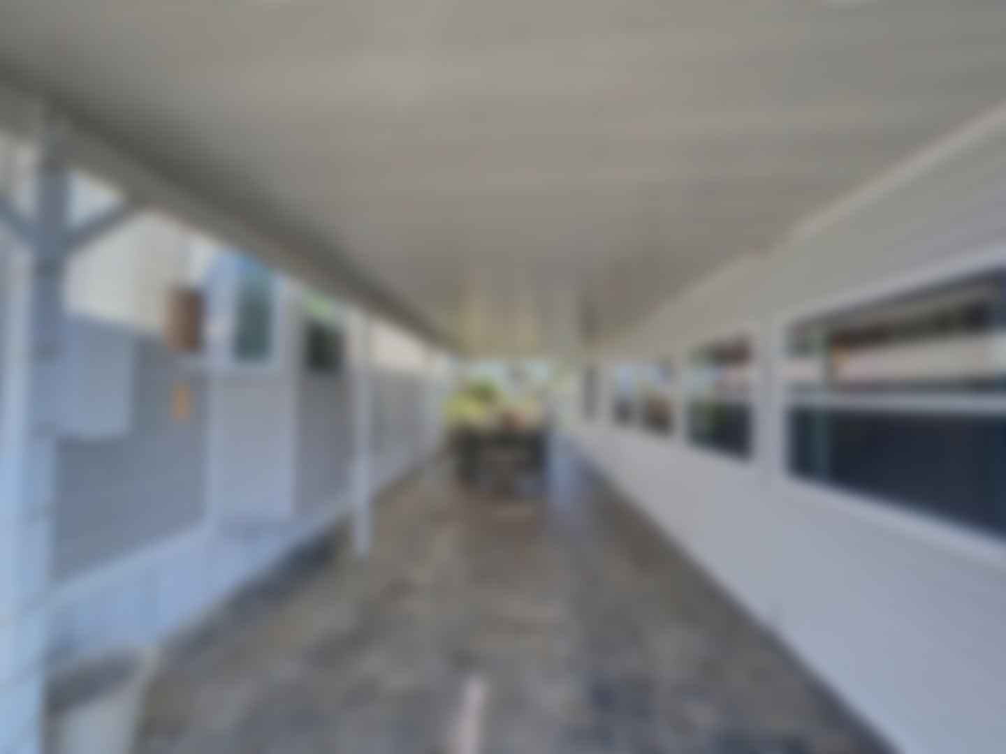 loading blurry tour image