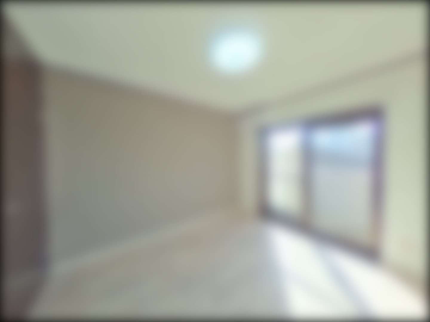 loading blurry tour image