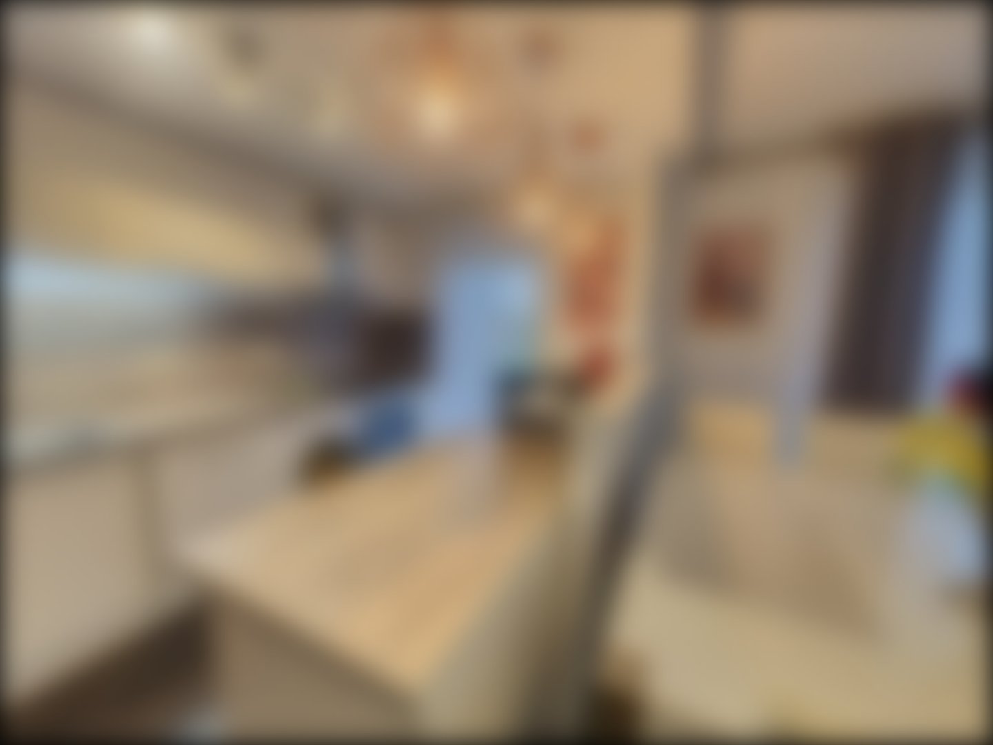 loading blurry tour image