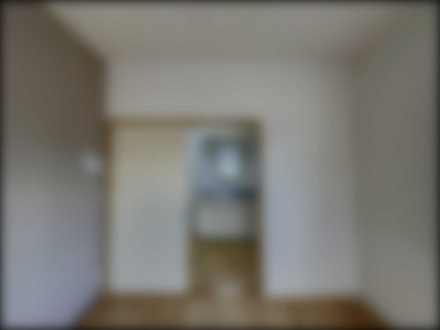 loading blurry tour image