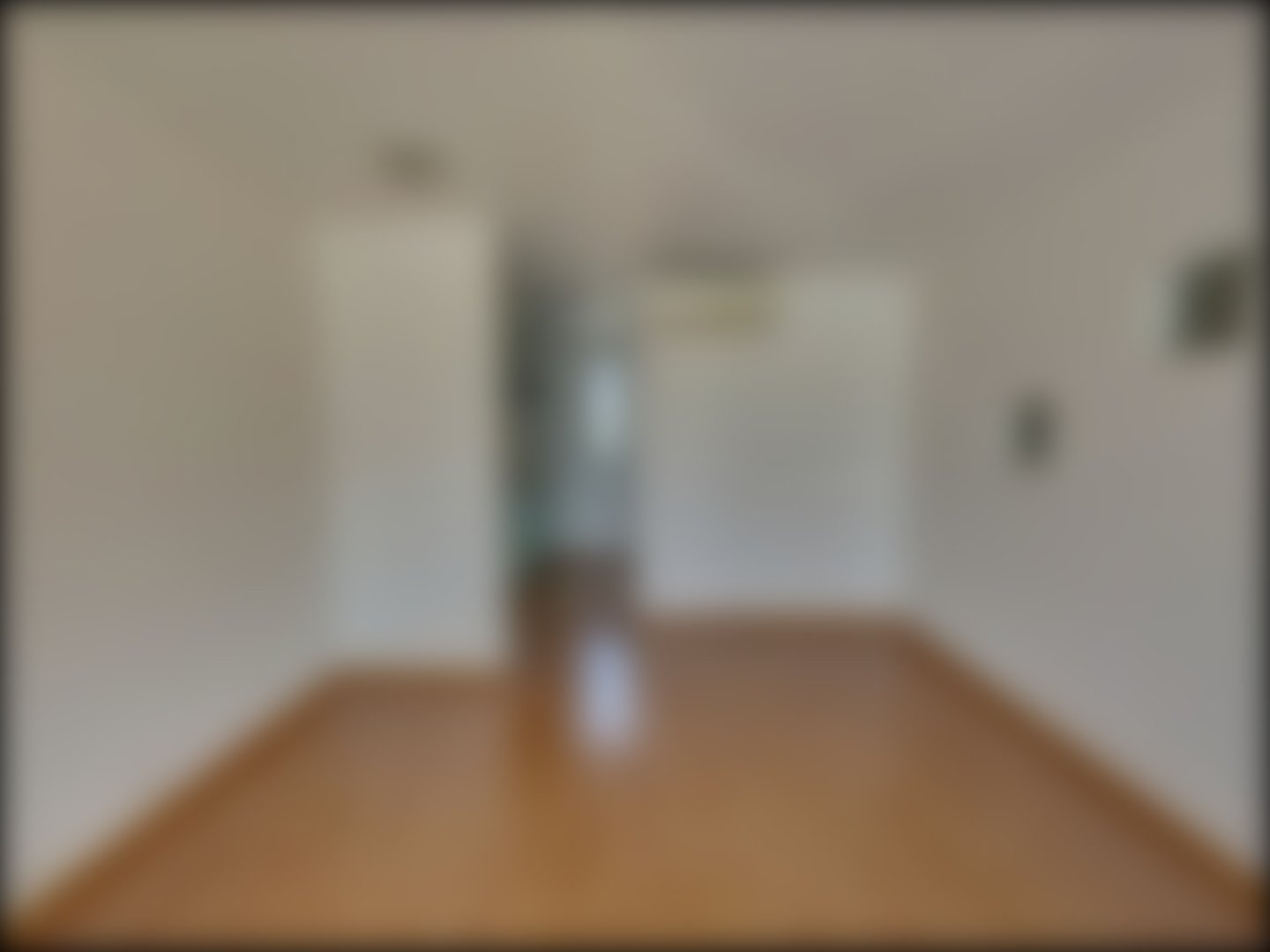 loading blurry tour image