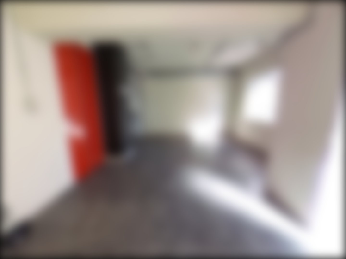 loading blurry tour image