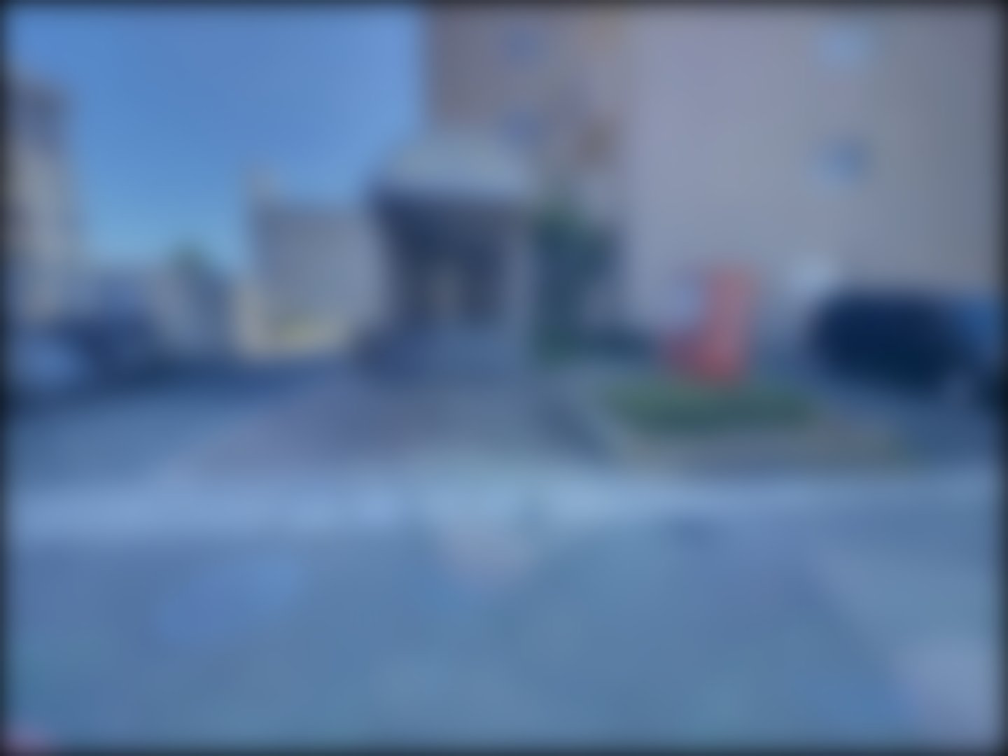 loading blurry tour image