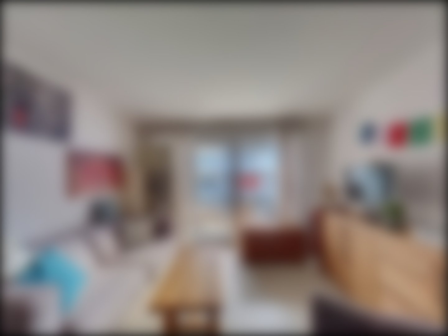 loading blurry tour image