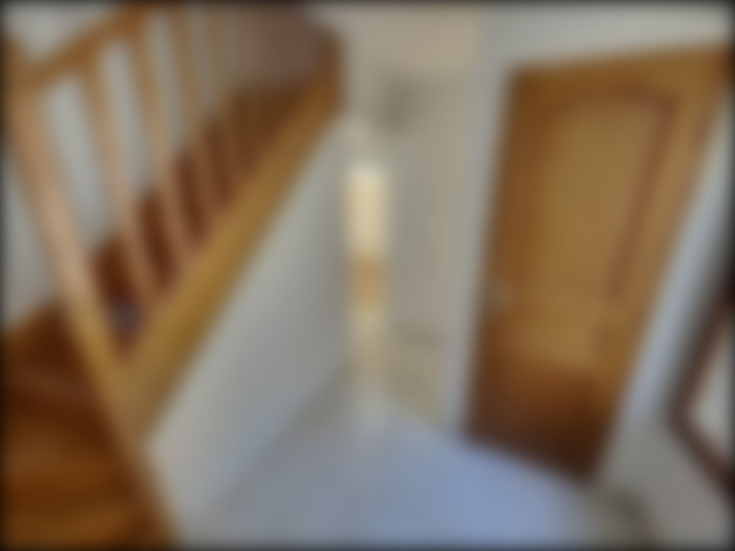 loading blurry tour image