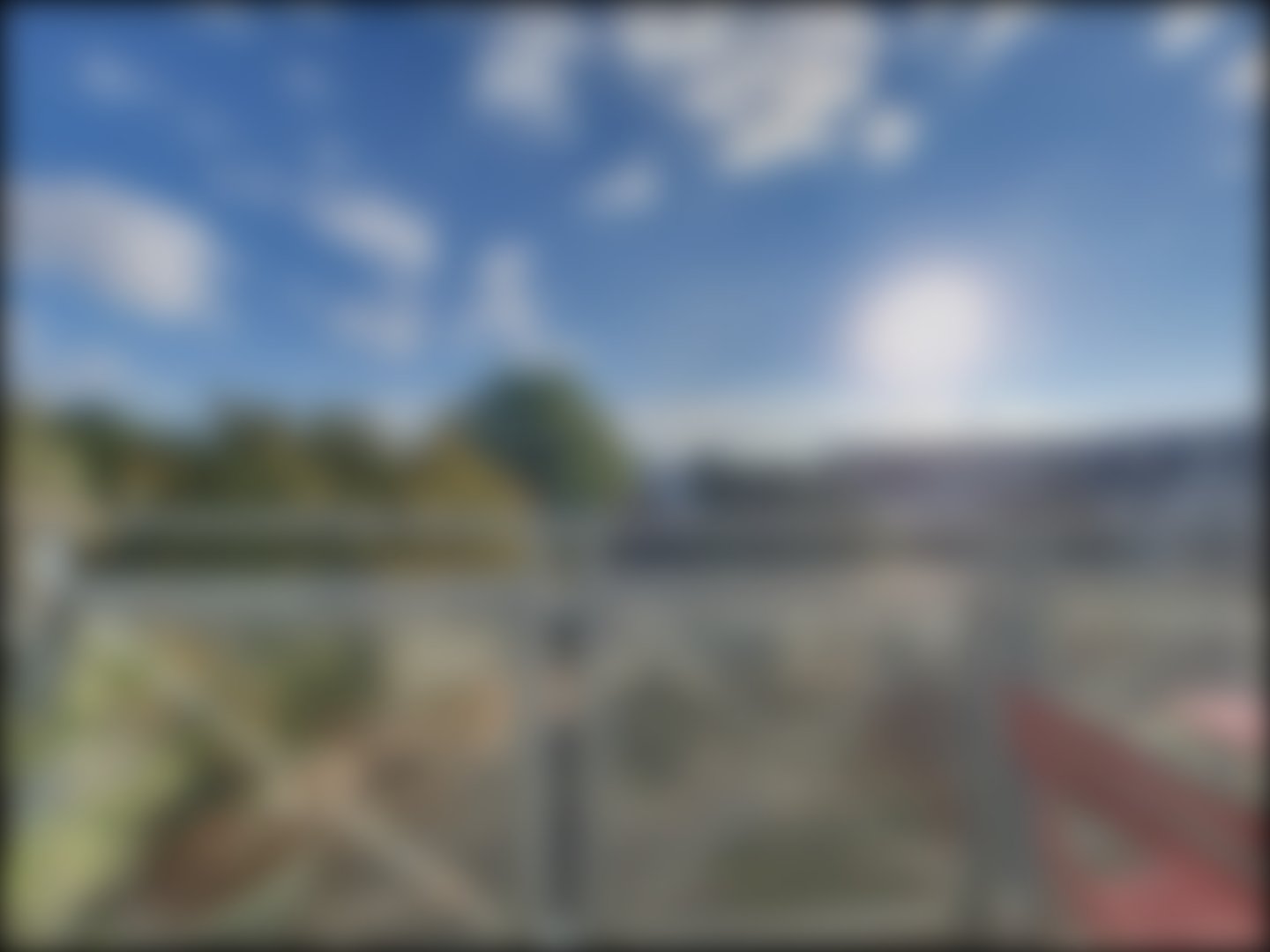 loading blurry tour image