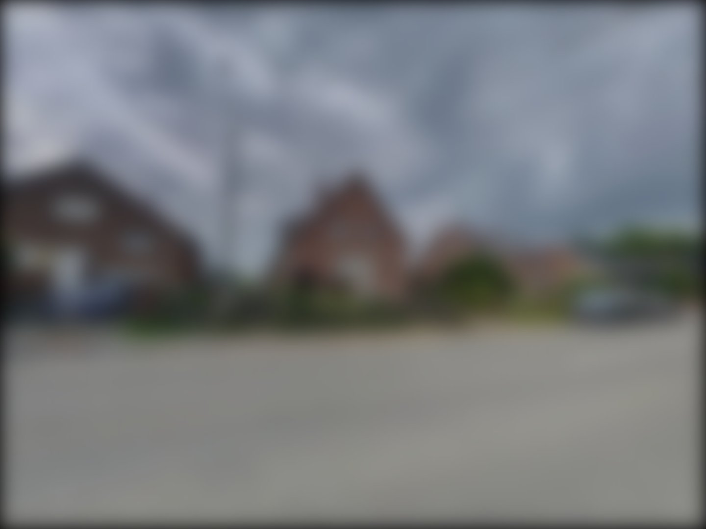 loading blurry tour image