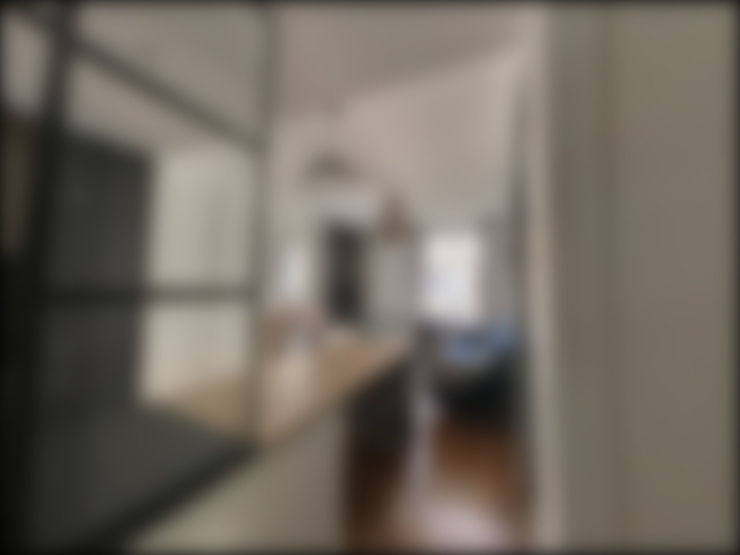 loading blurry tour image