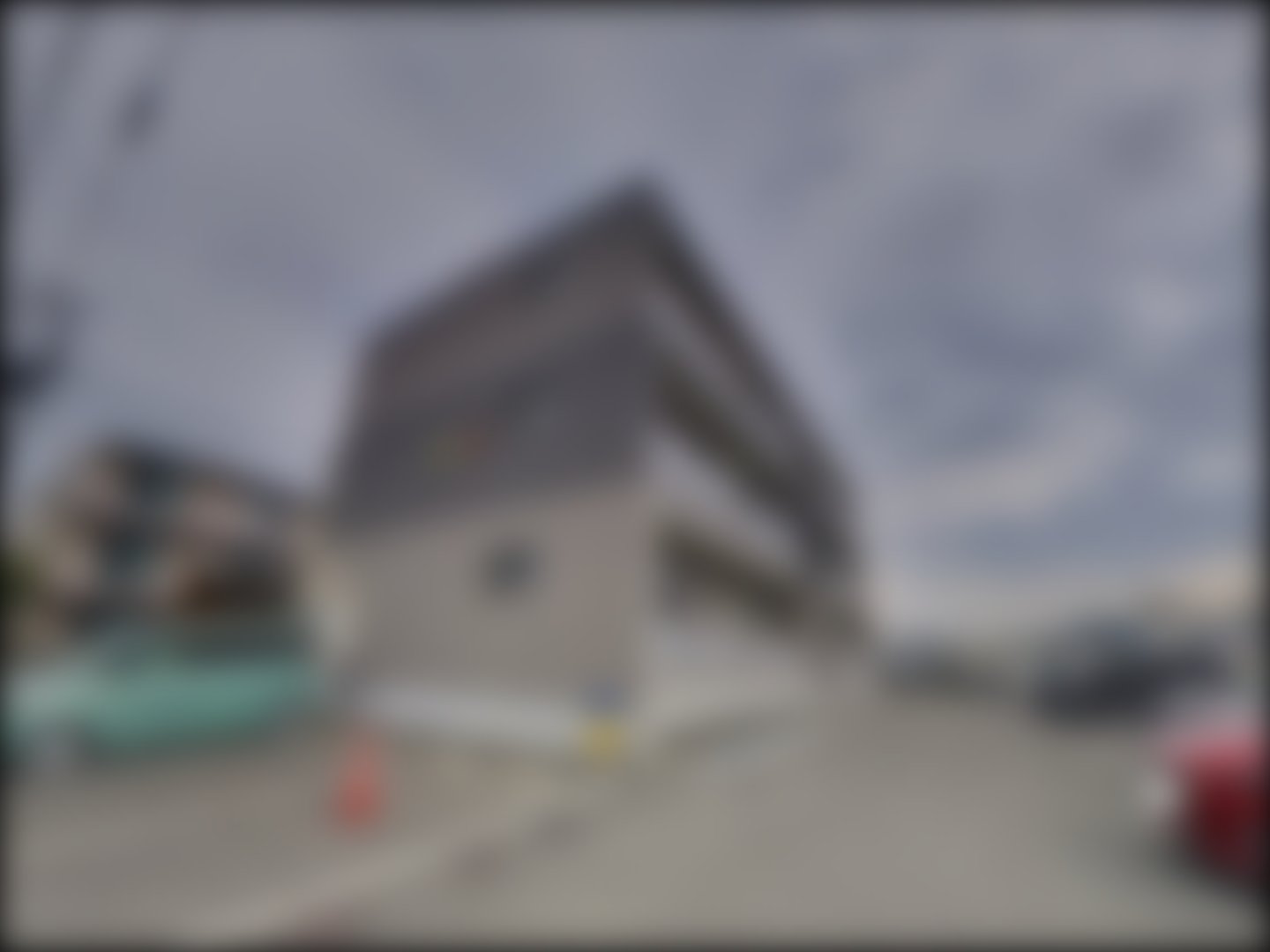 loading blurry tour image