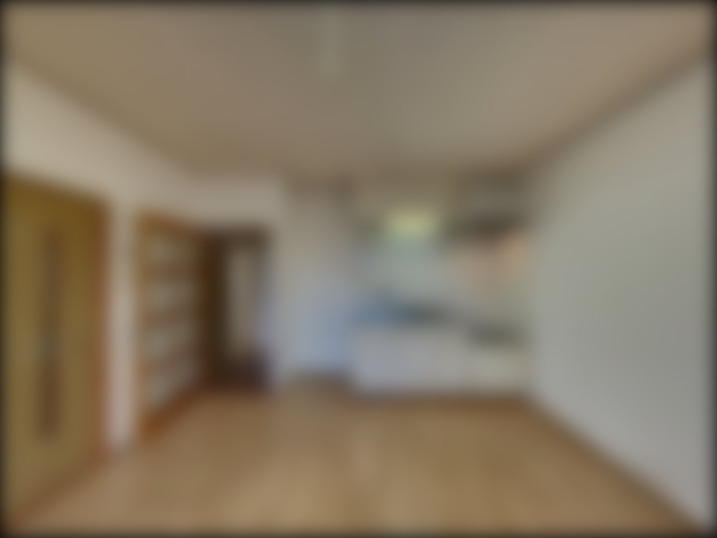 loading blurry tour image