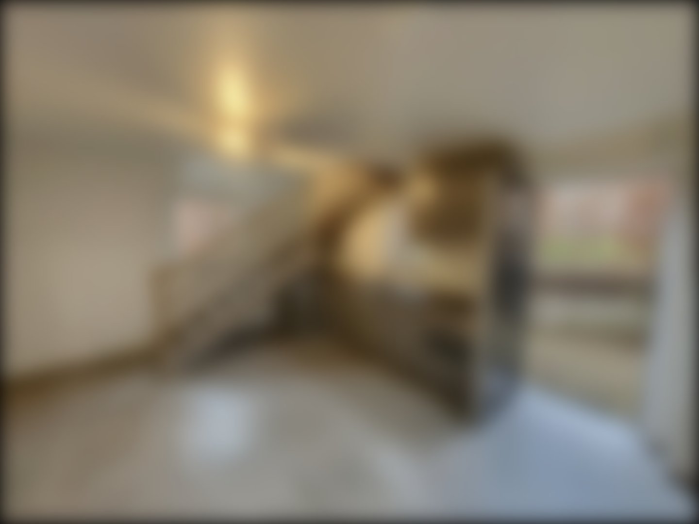 loading blurry tour image