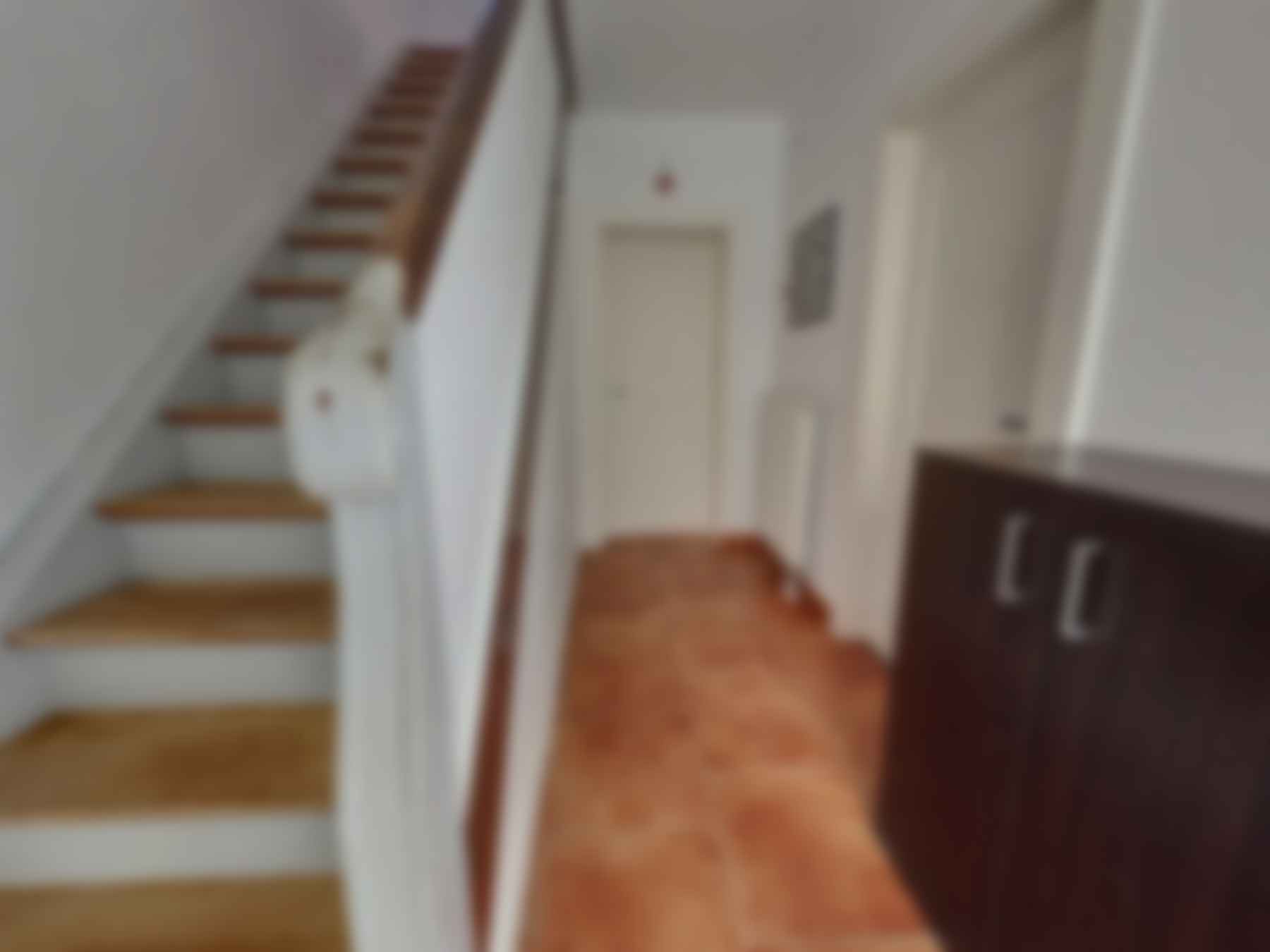 loading blurry tour image