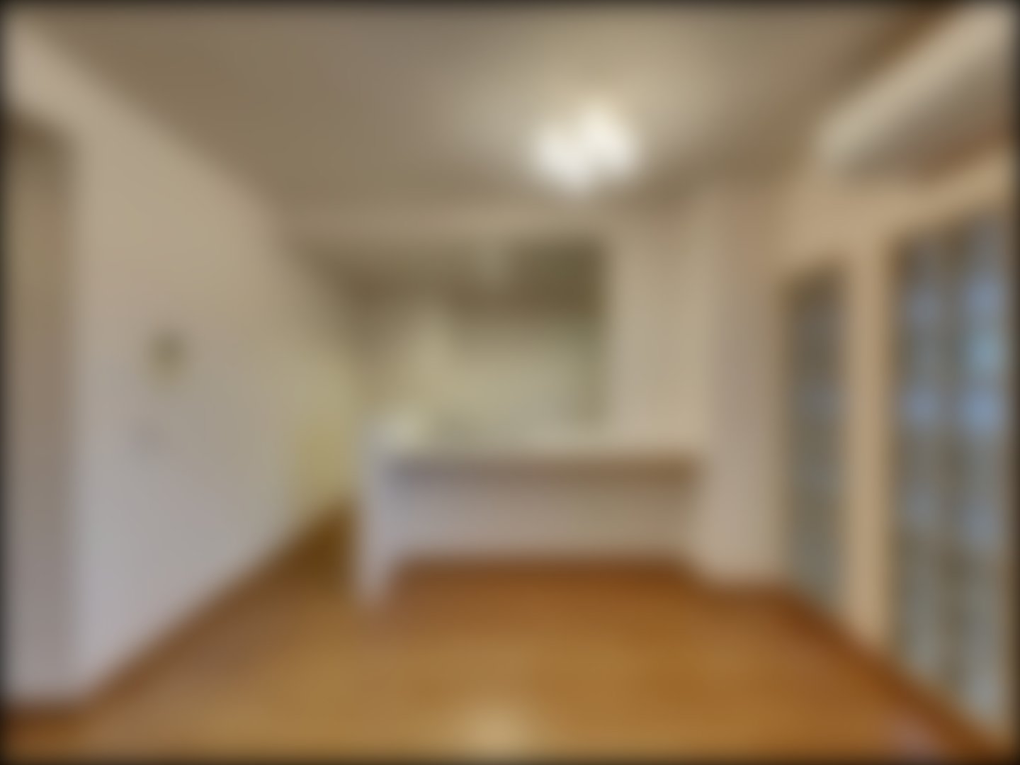 loading blurry tour image