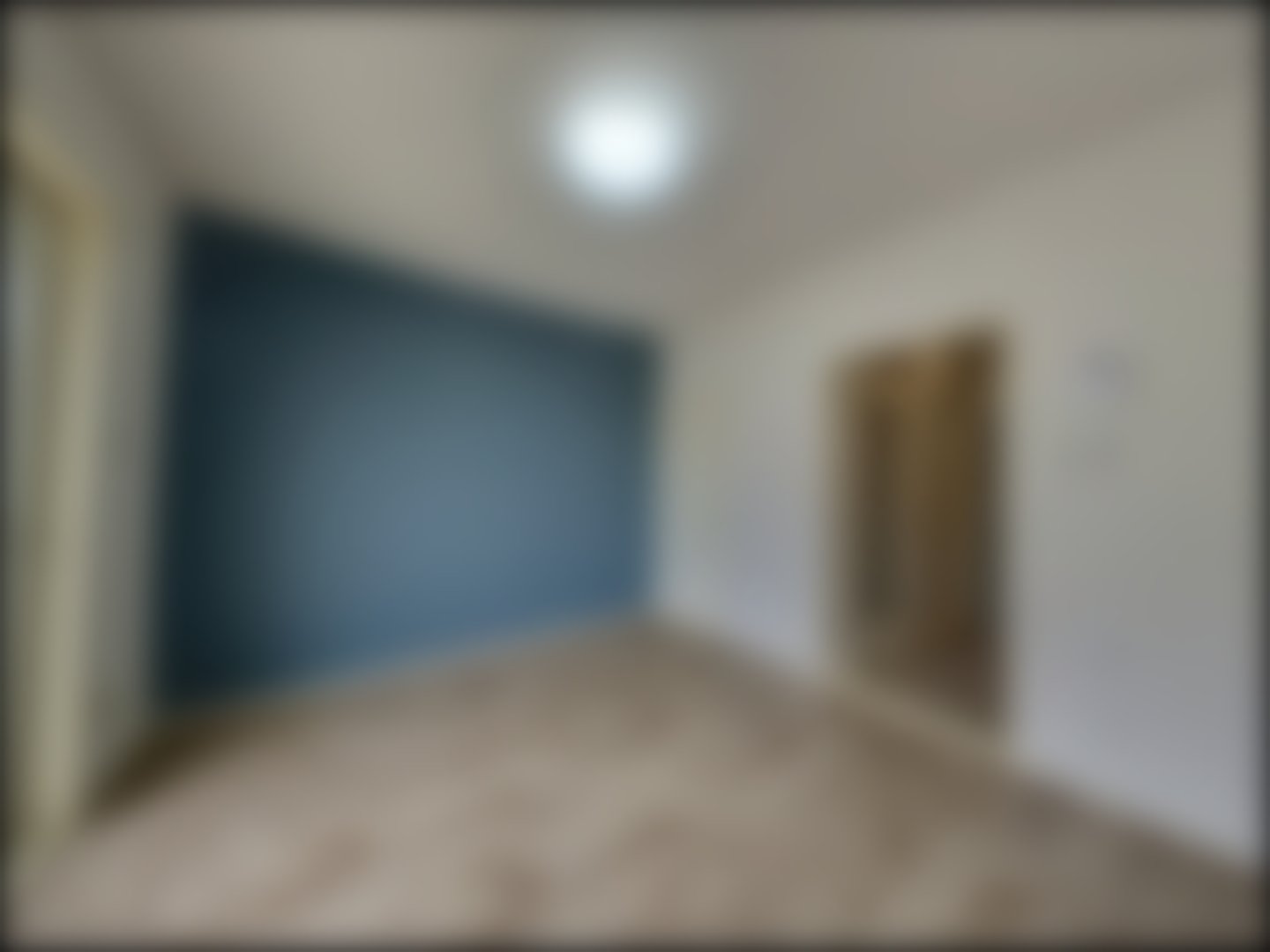 loading blurry tour image