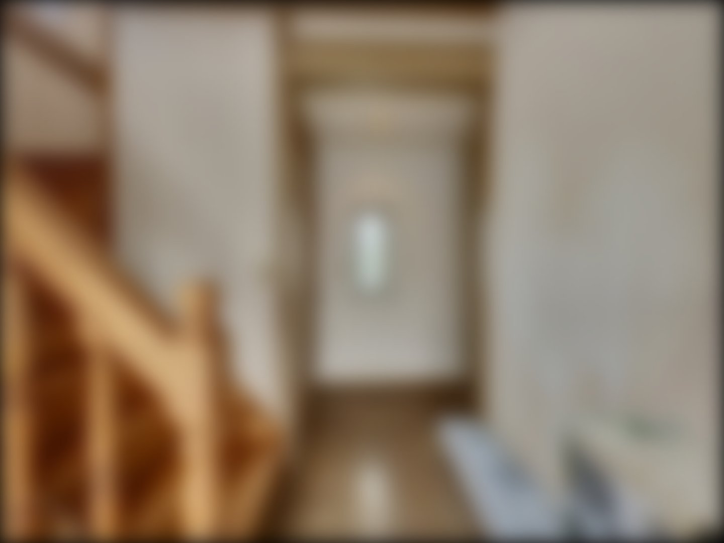 loading blurry tour image