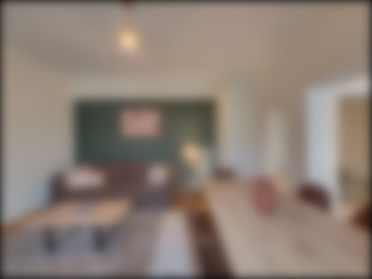 loading blurry tour image