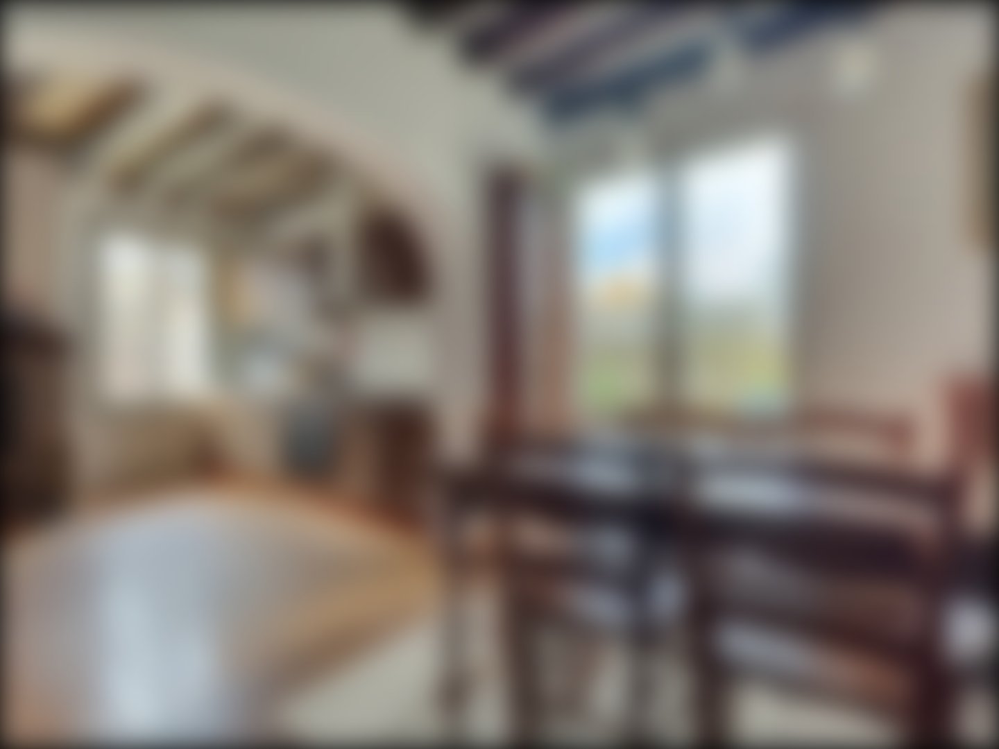 loading blurry tour image