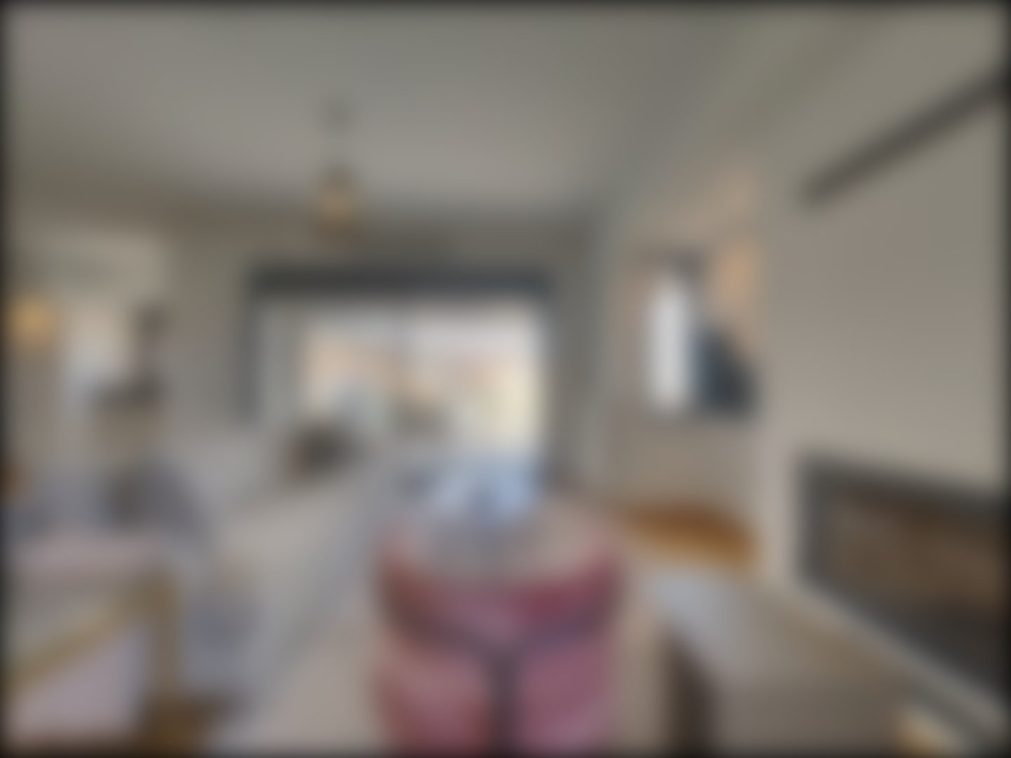 loading blurry tour image