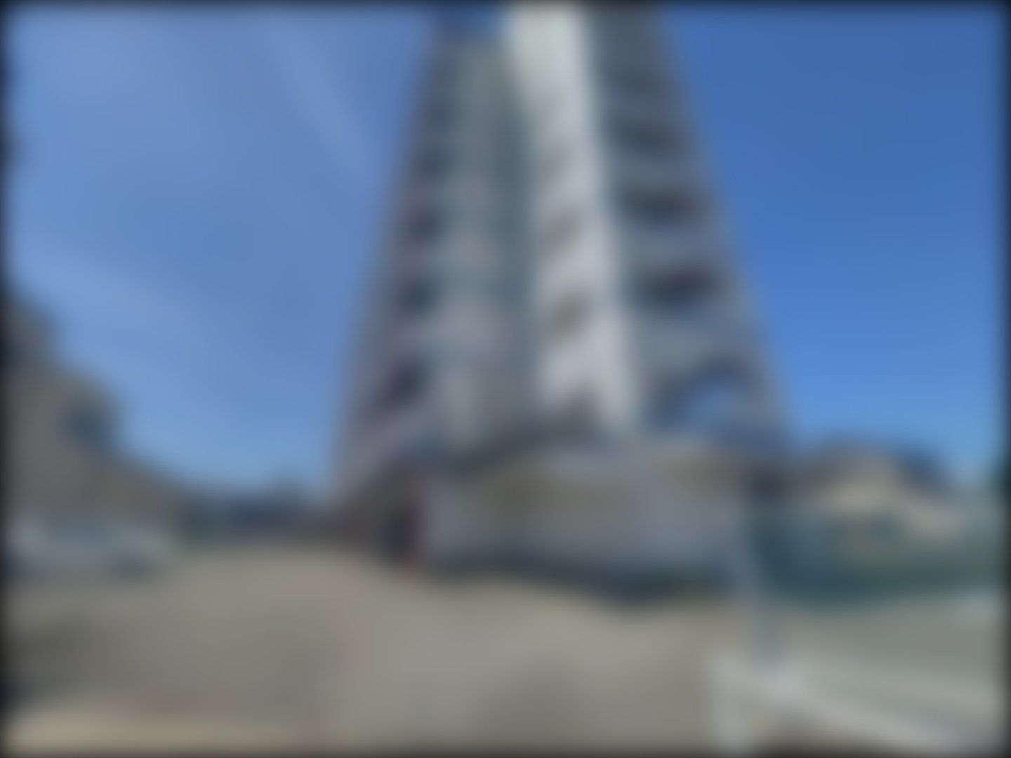 loading blurry tour image