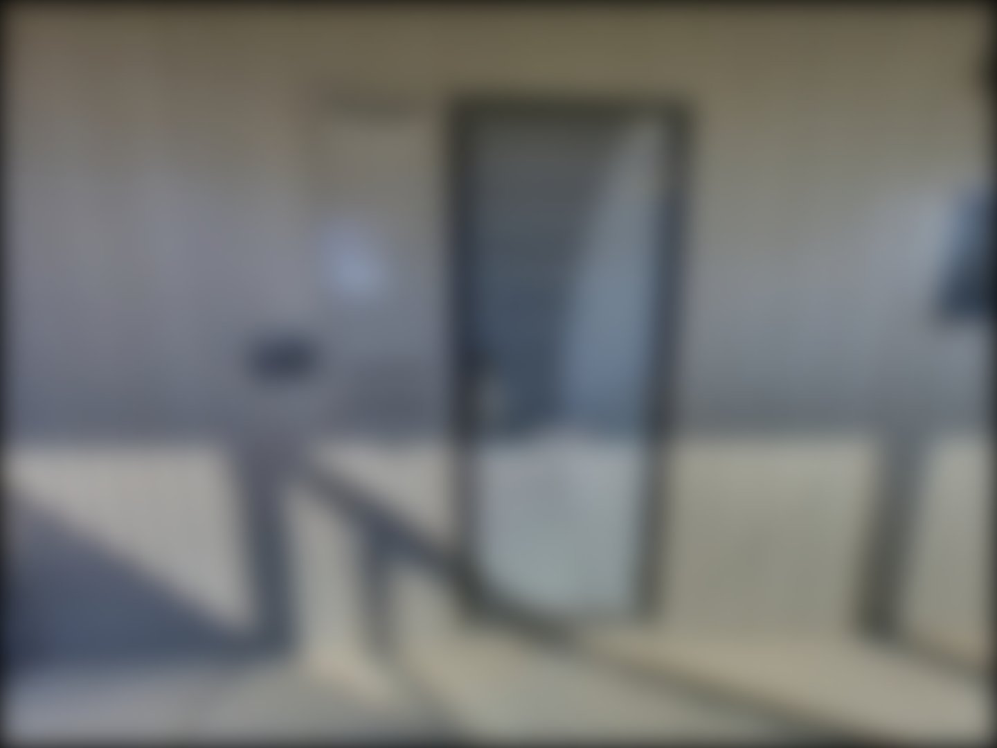 loading blurry tour image