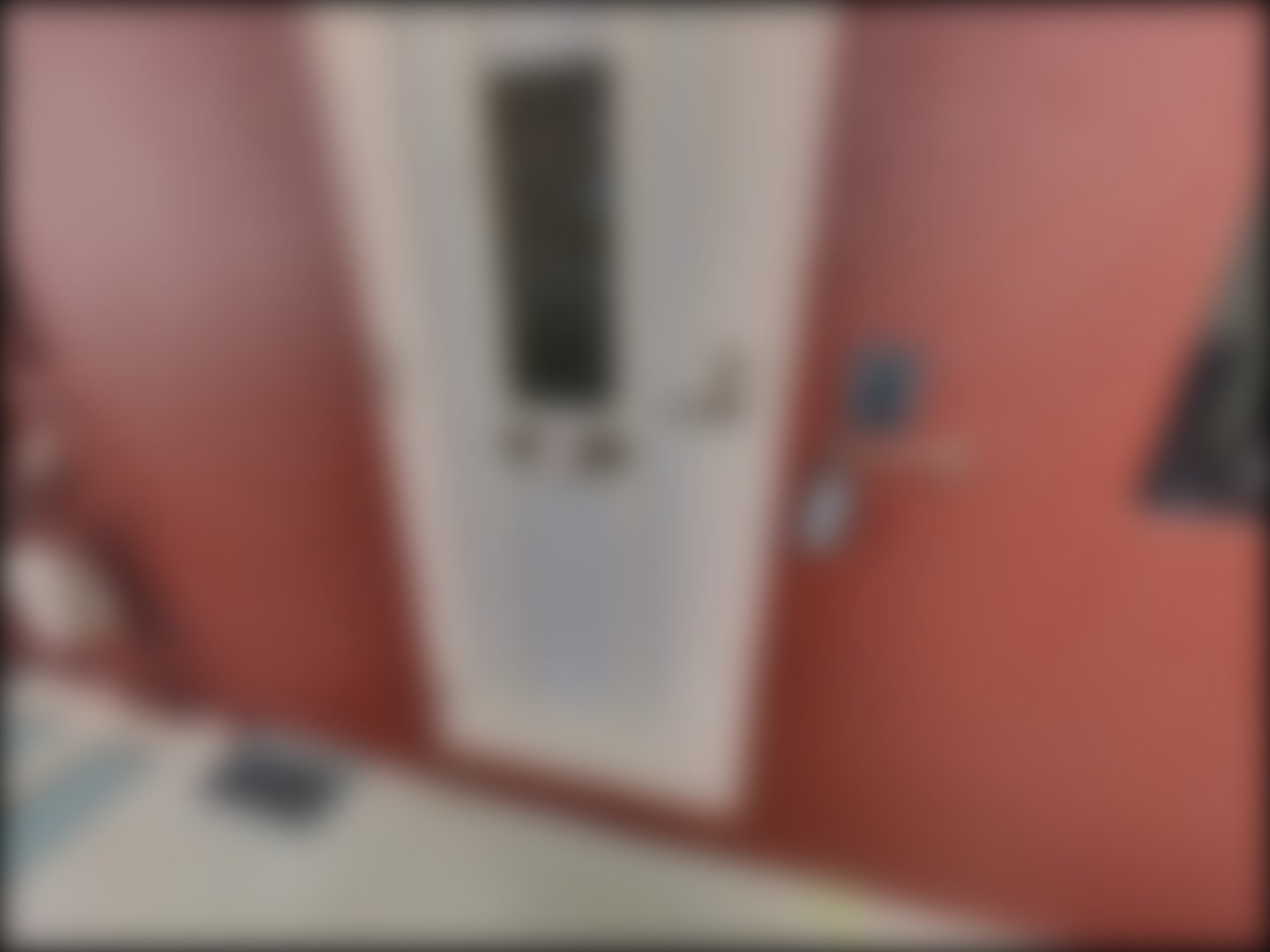 loading blurry tour image