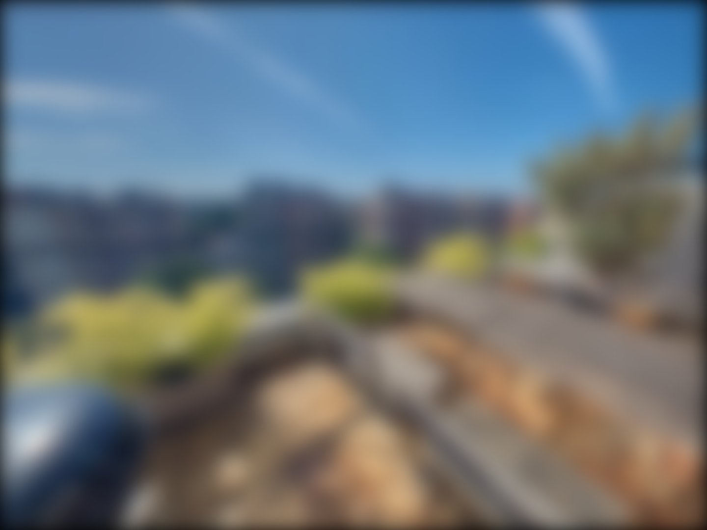 loading blurry tour image