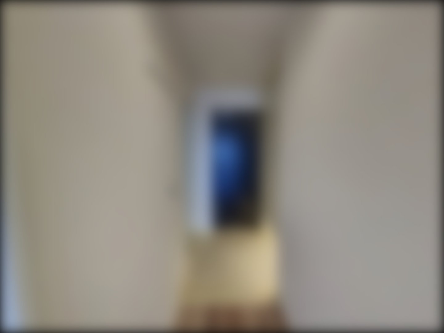 loading blurry tour image