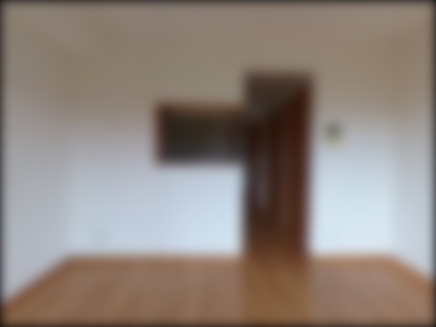 loading blurry tour image