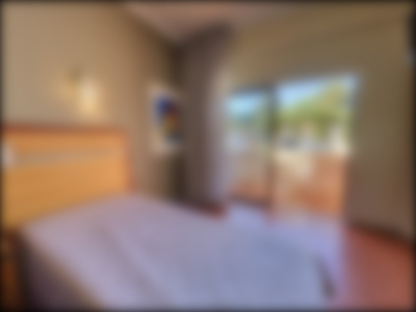 loading blurry tour image