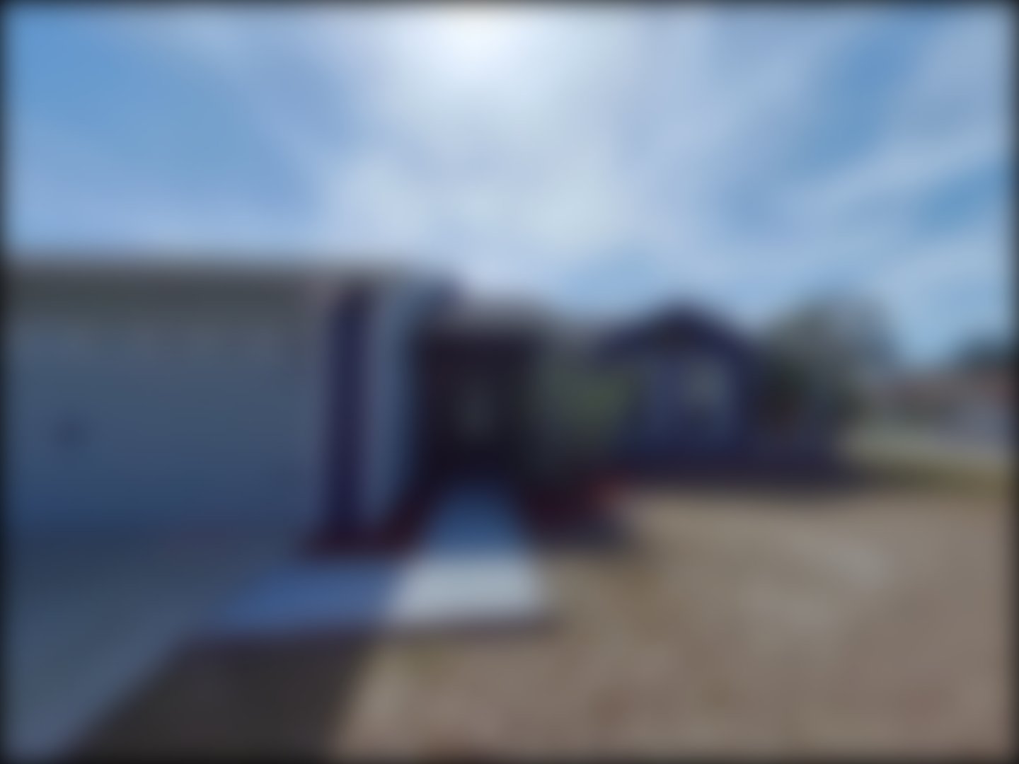 loading blurry tour image