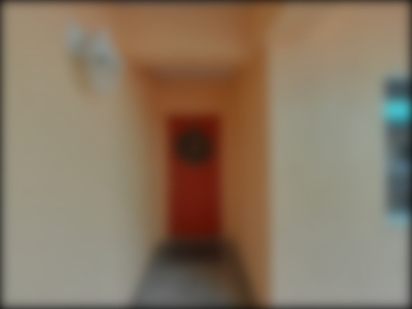 loading blurry tour image