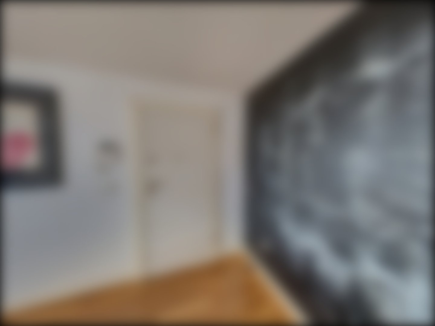 loading blurry tour image