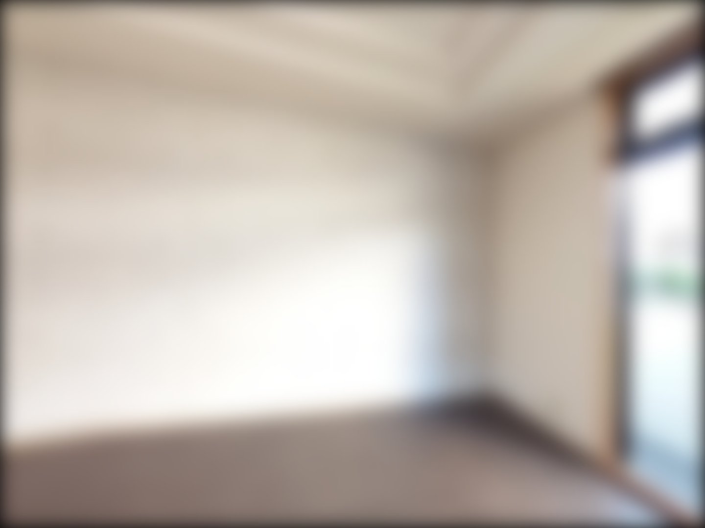 loading blurry tour image