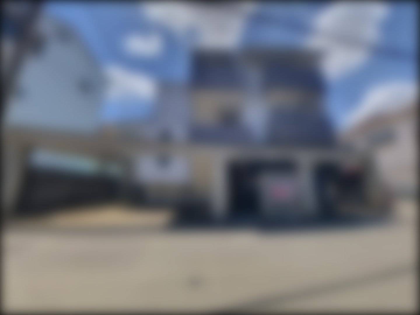 loading blurry tour image