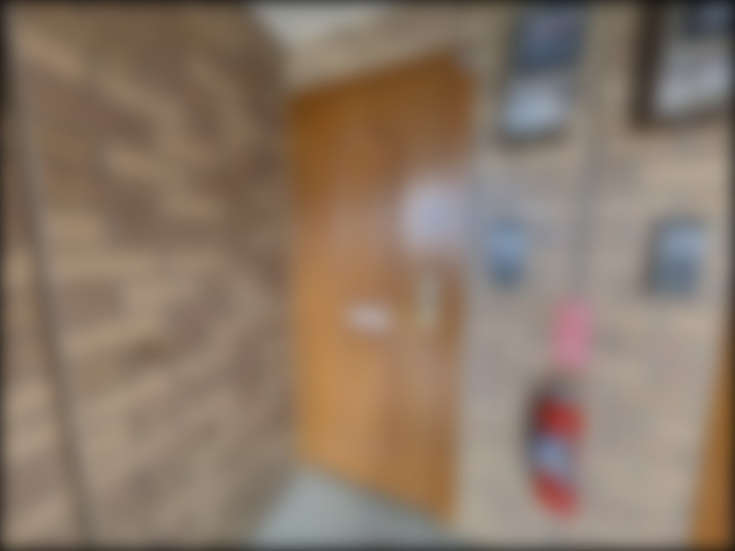 loading blurry tour image