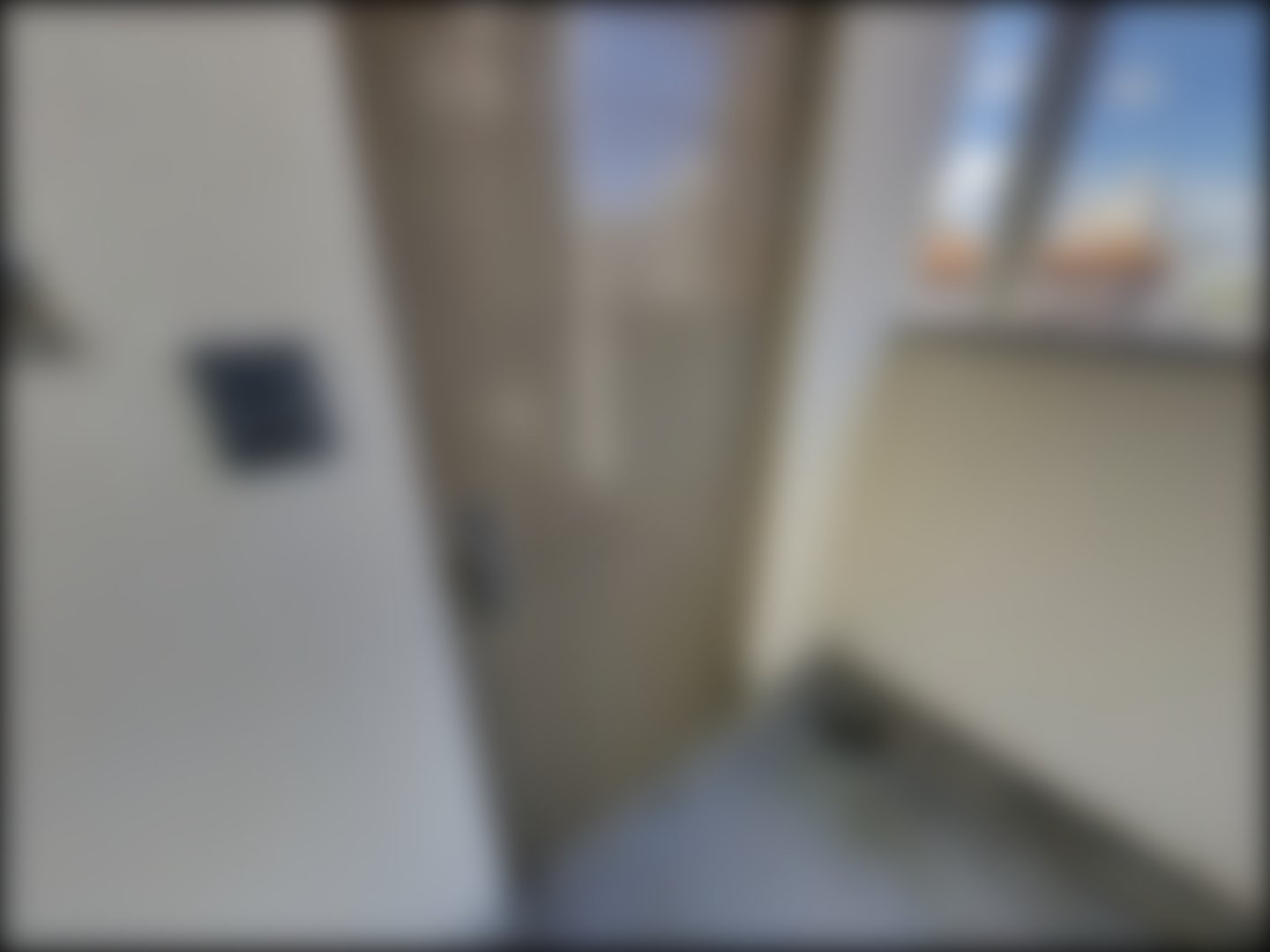 loading blurry tour image