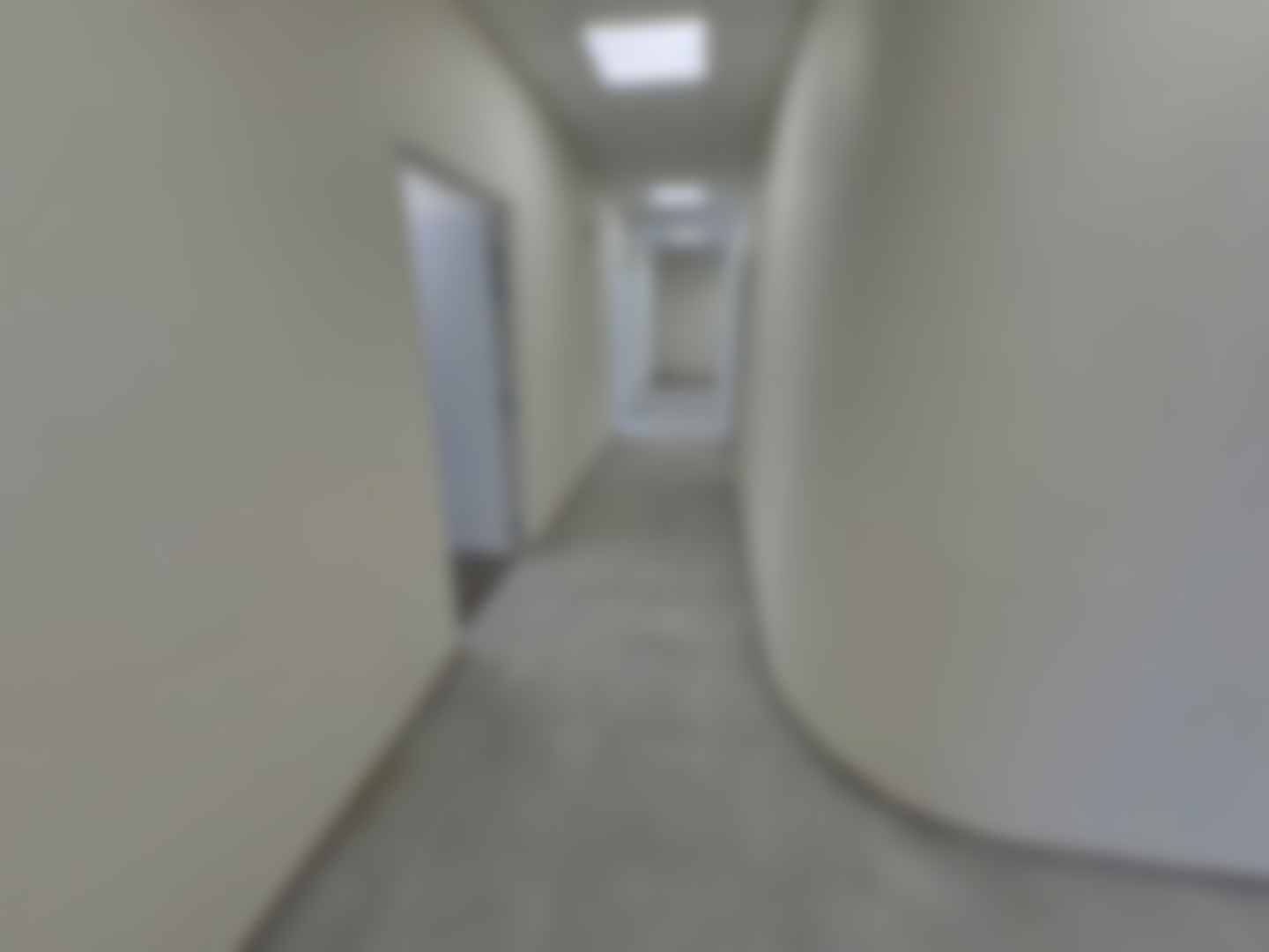 loading blurry tour image