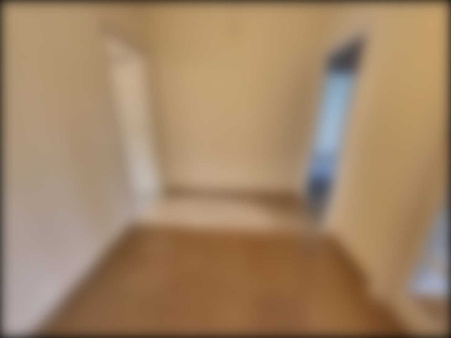 loading blurry tour image