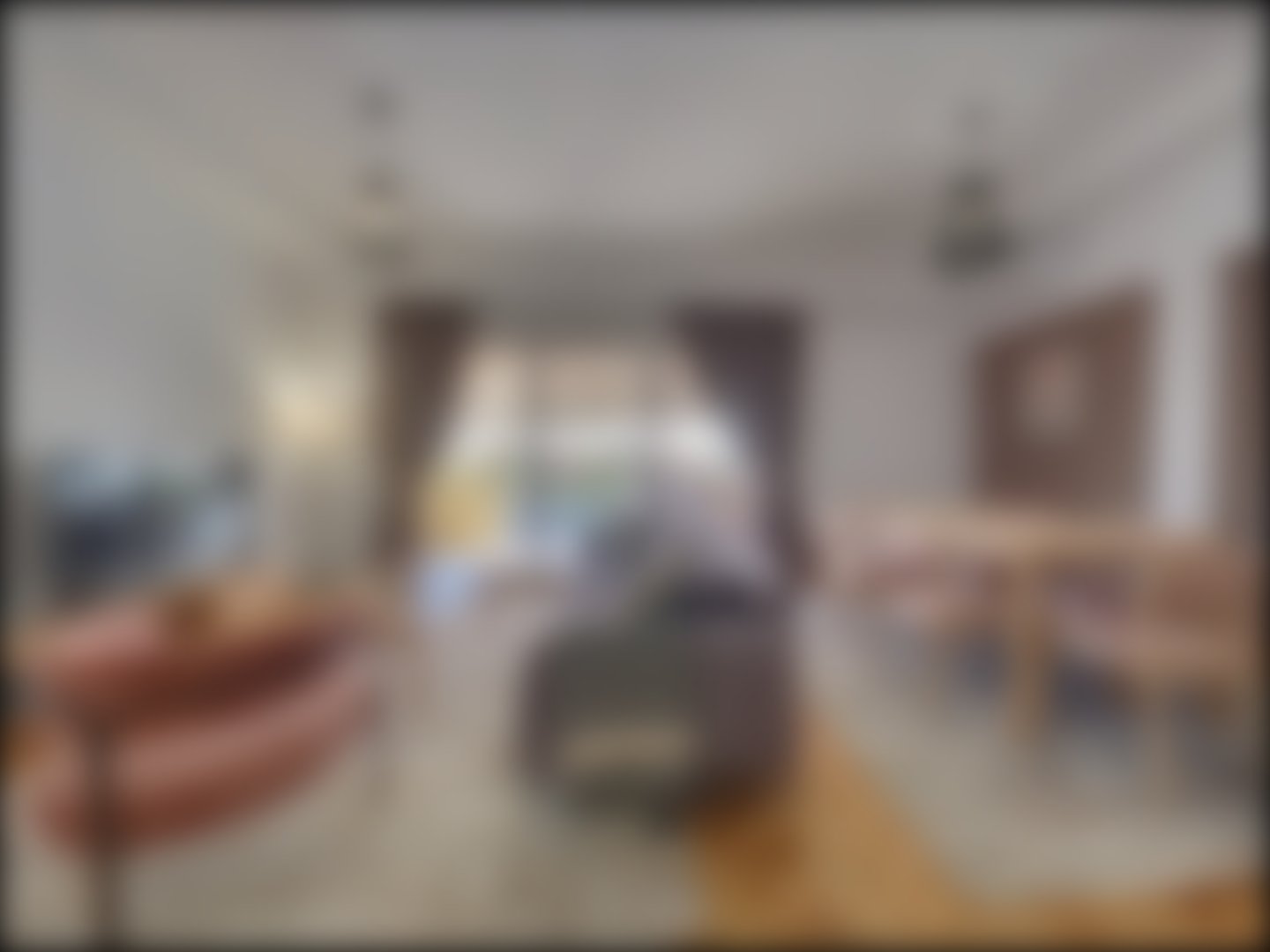 loading blurry tour image