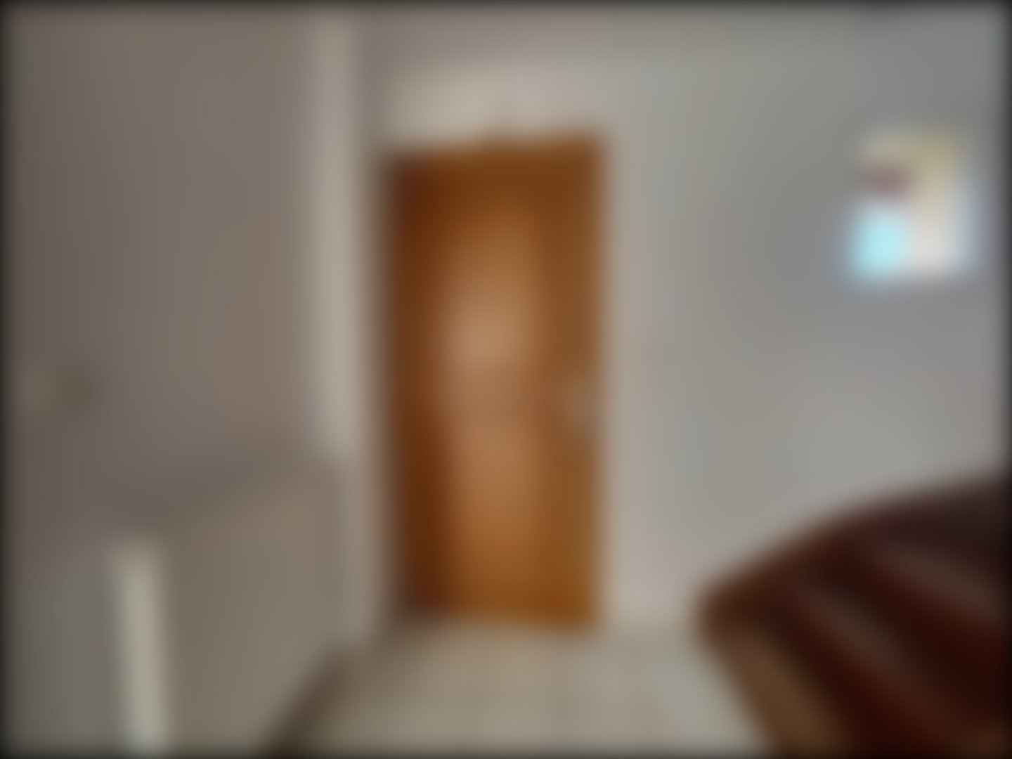 loading blurry tour image